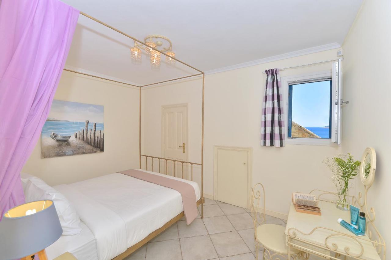 Andros Homes Sea Side Apartment & Studio Gavrio Eksteriør bilde